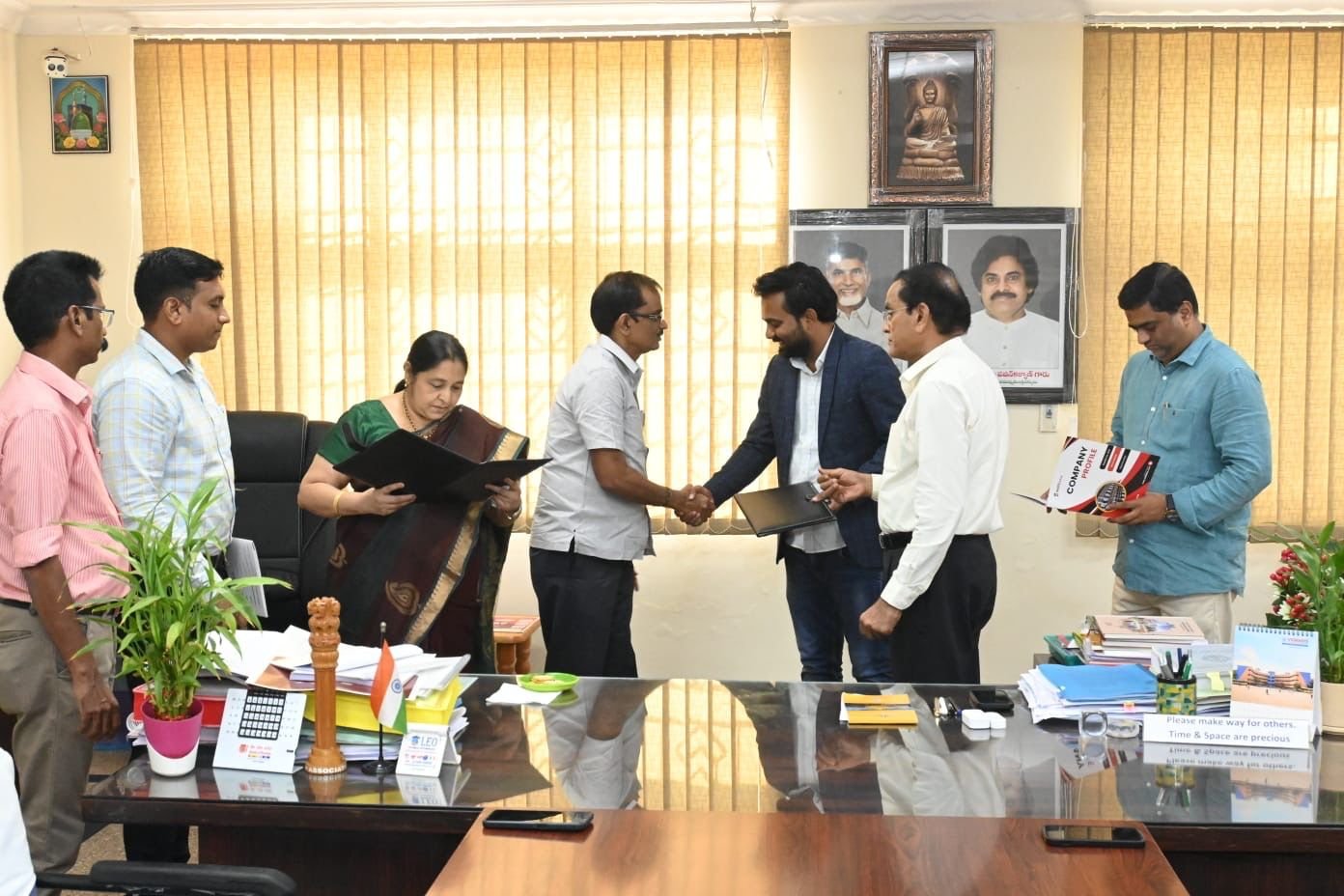 Students collaborating